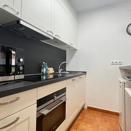 Con Piscina Y Terraza Cerca Del Mar Apartment Empuriabrava