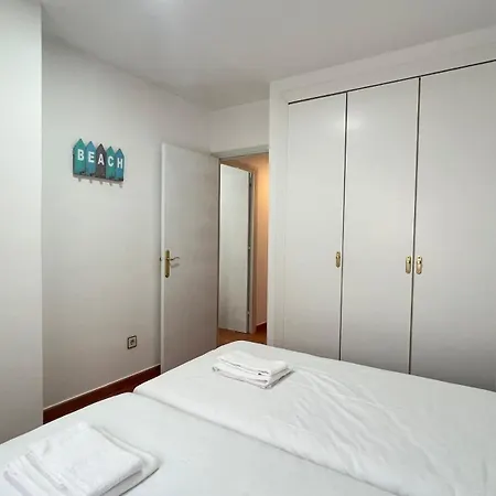 Con Piscina Y Terraza Cerca Del Mar * Empuriabrava