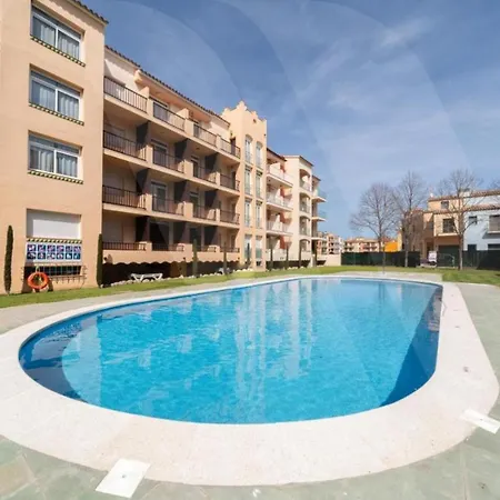Con Piscina Y Terraza Cerca Del Mar *