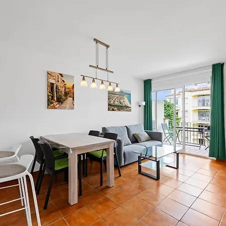Lejlighed Con Piscina Y Terraza Cerca Del Mar