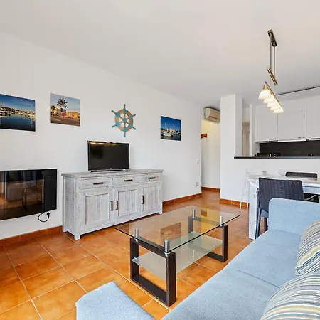 Con Piscina Y Terraza Cerca Del Mar Lejlighed Empuriabrava