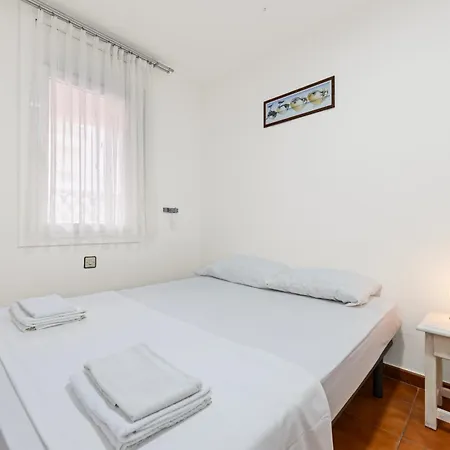 Lejlighed Con Piscina Y Terraza Cerca Del Mar *