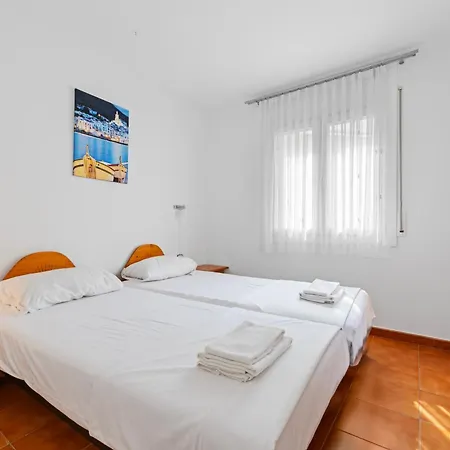 Lejlighed Con Piscina Y Terraza Cerca Del Mar Empuriabrava